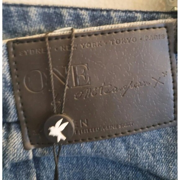 OneTeaspoon Denim Skirt Womens 28 Blue Oxford Distressed Front Zip Raw Hem Nwt - Picture 6 of 8